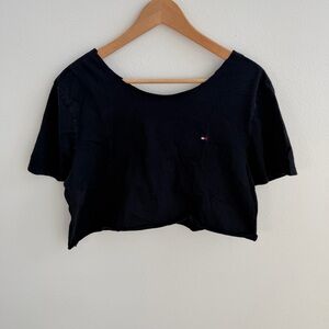 Tommy Hilfiger Black Cropped Tee